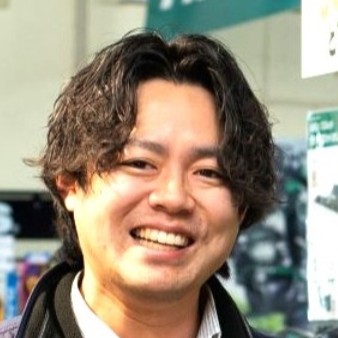 営業部社員の写真